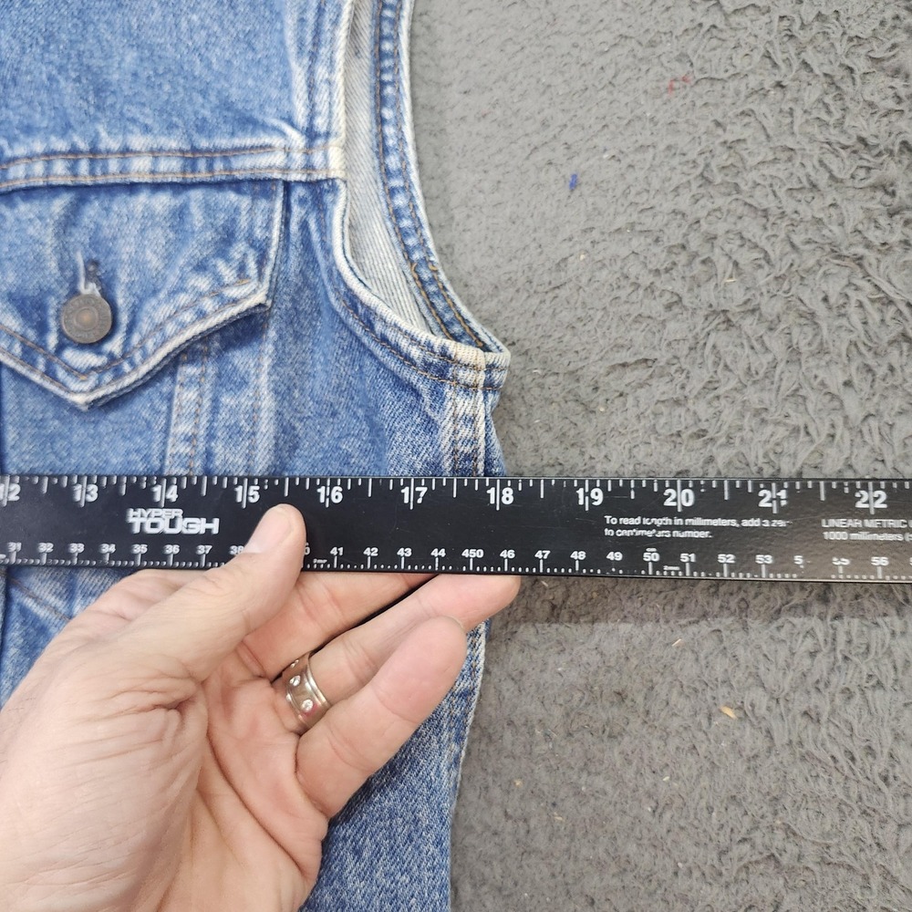 Vintage Levi's Vest Mens Small Blue Denim Trucker Button Front USA 70514 - Picture 4 of 9